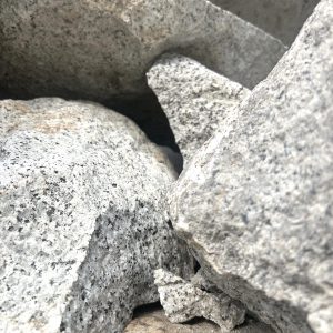 granito bianco montorfano 3_pietre-trovanti